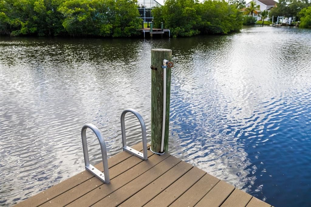 Active With Contract: $598,000 (4 beds, 2 baths, 1919 Square Feet)