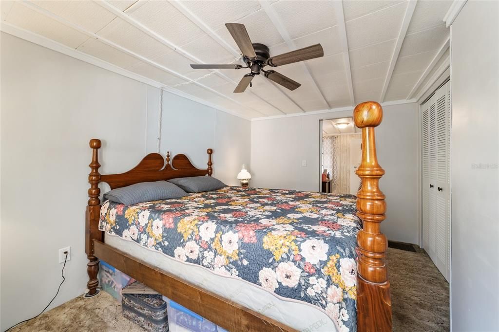 En Venta: $249,900 (3 camas, 2 baños, 1330 Pies cuadrados)