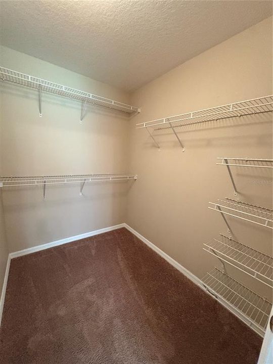 For Rent: $1,795 (3 beds, 2 baths, 1400 Square Feet)