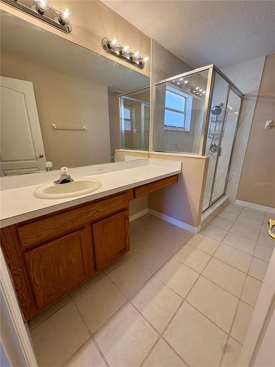 For Rent: $1,795 (3 beds, 2 baths, 1400 Square Feet)