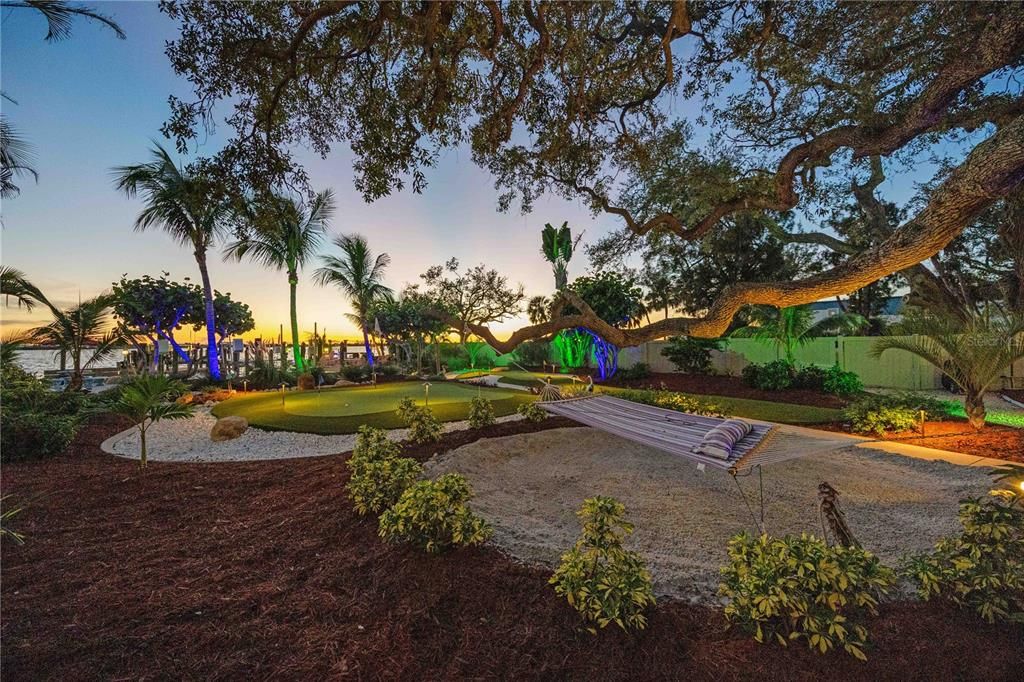 На продажу: $2,499,000 (3 спален, 3 ванн, 2169 Квадратных фут)