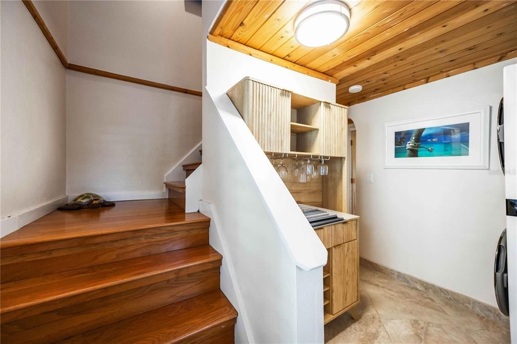 На продажу: $2,499,000 (3 спален, 3 ванн, 2169 Квадратных фут)