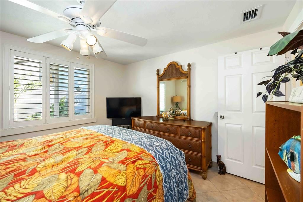 На продажу: $2,499,000 (3 спален, 3 ванн, 2169 Квадратных фут)