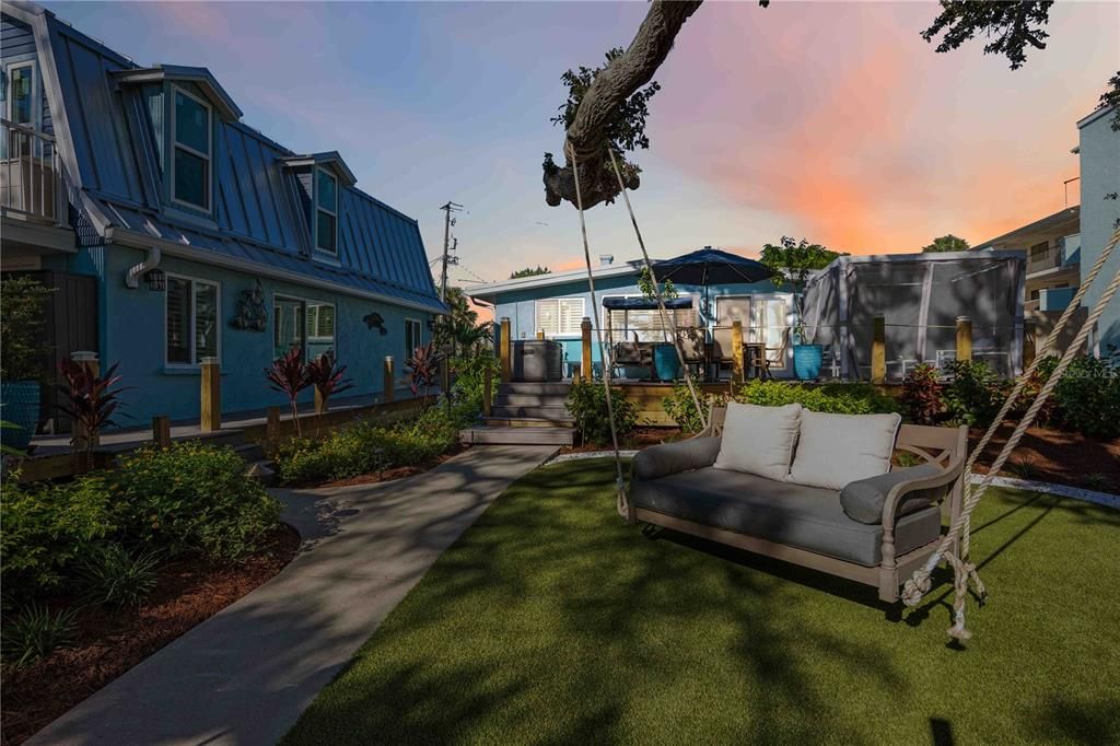 На продажу: $2,499,000 (3 спален, 3 ванн, 2169 Квадратных фут)