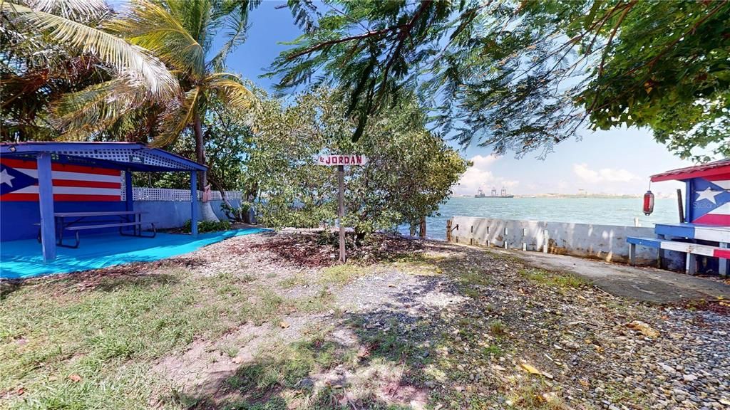 На продажу: $290,000 (5 спален, 0 ванн, 3500 Квадратных фут)