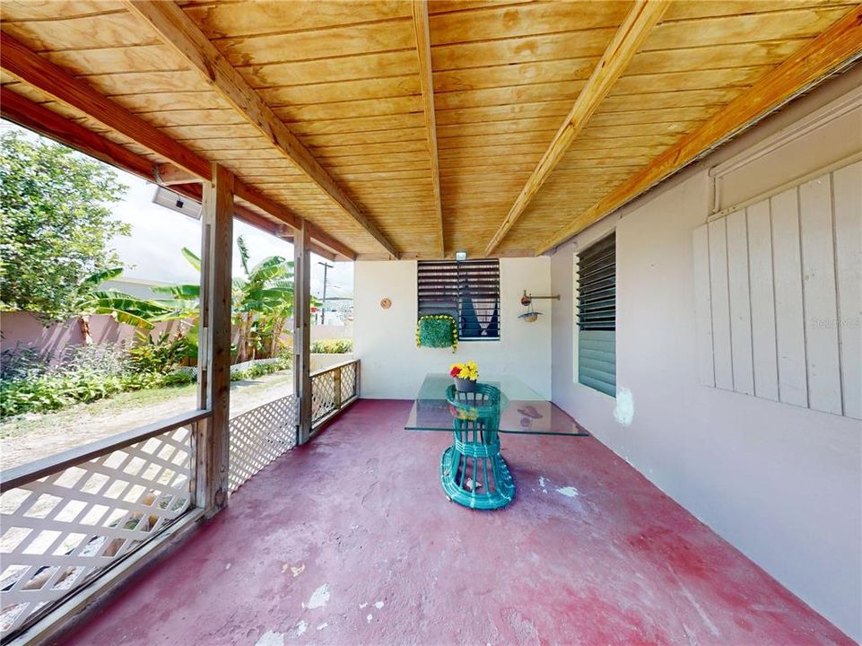 На продажу: $290,000 (5 спален, 0 ванн, 3500 Квадратных фут)