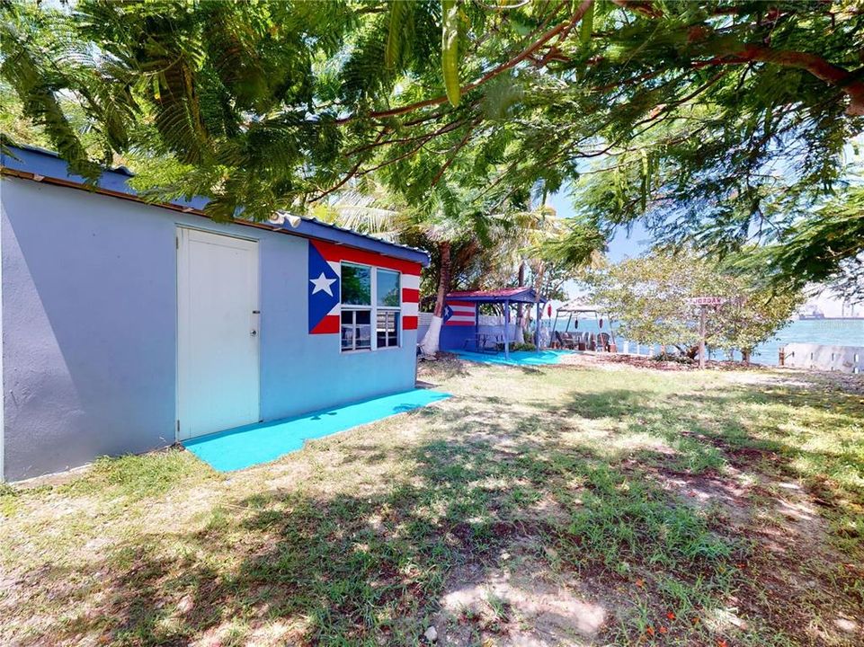 На продажу: $290,000 (5 спален, 0 ванн, 3500 Квадратных фут)