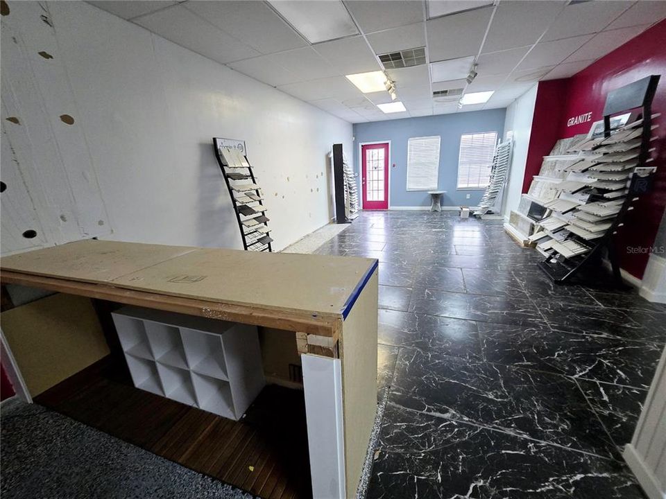 待售: $21,000 (0 贝兹, 0 浴室, 980 平方英尺)