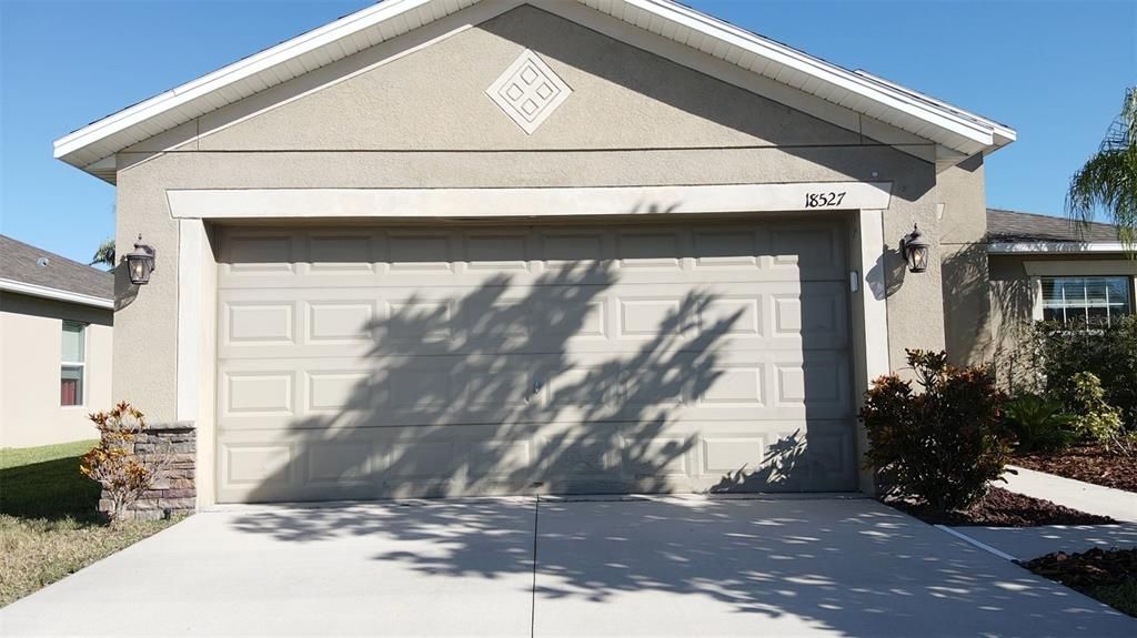 For Sale: $270,000 (3 beds, 2 baths, 1360 Square Feet)