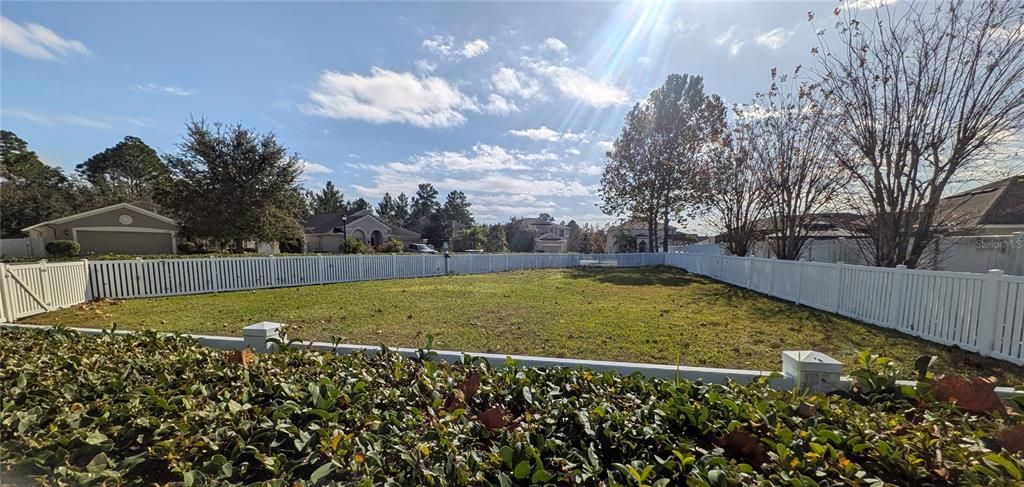 For Sale: $270,000 (3 beds, 2 baths, 1360 Square Feet)