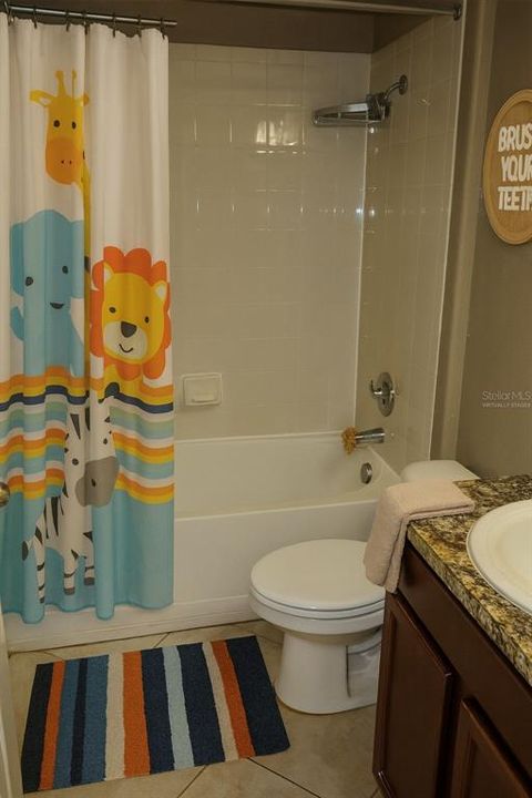 For Sale: $270,000 (3 beds, 2 baths, 1360 Square Feet)