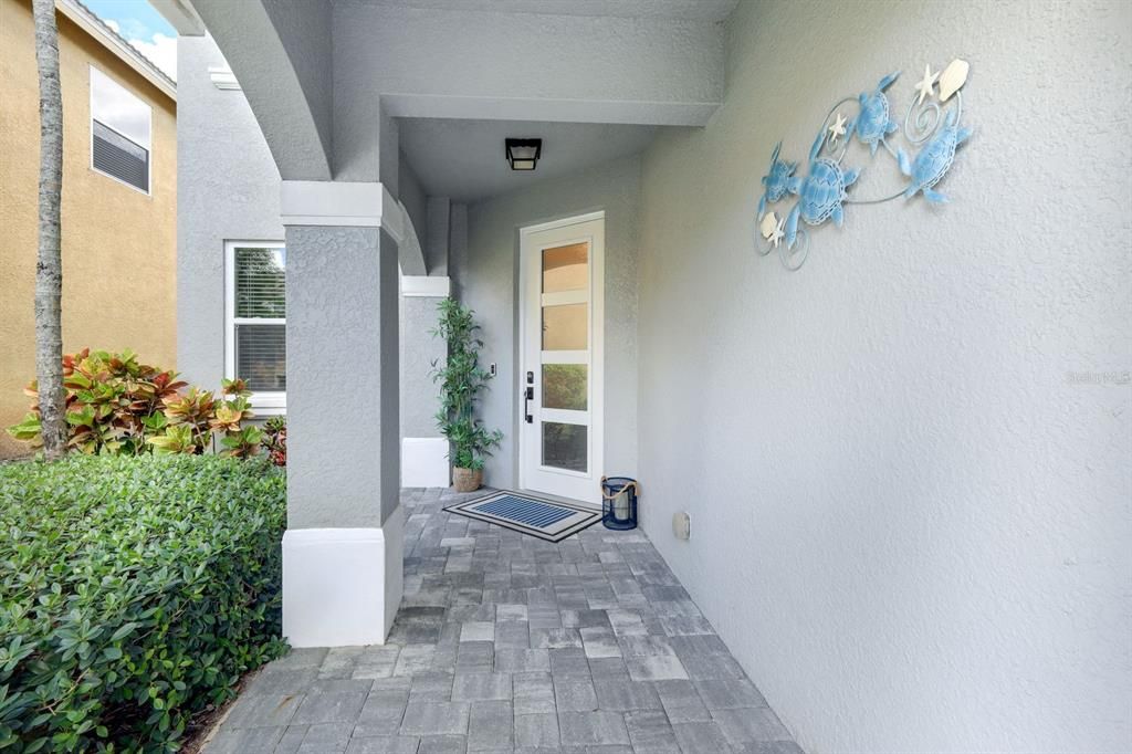 For Sale: $599,900 (4 beds, 2 baths, 2434 Square Feet)