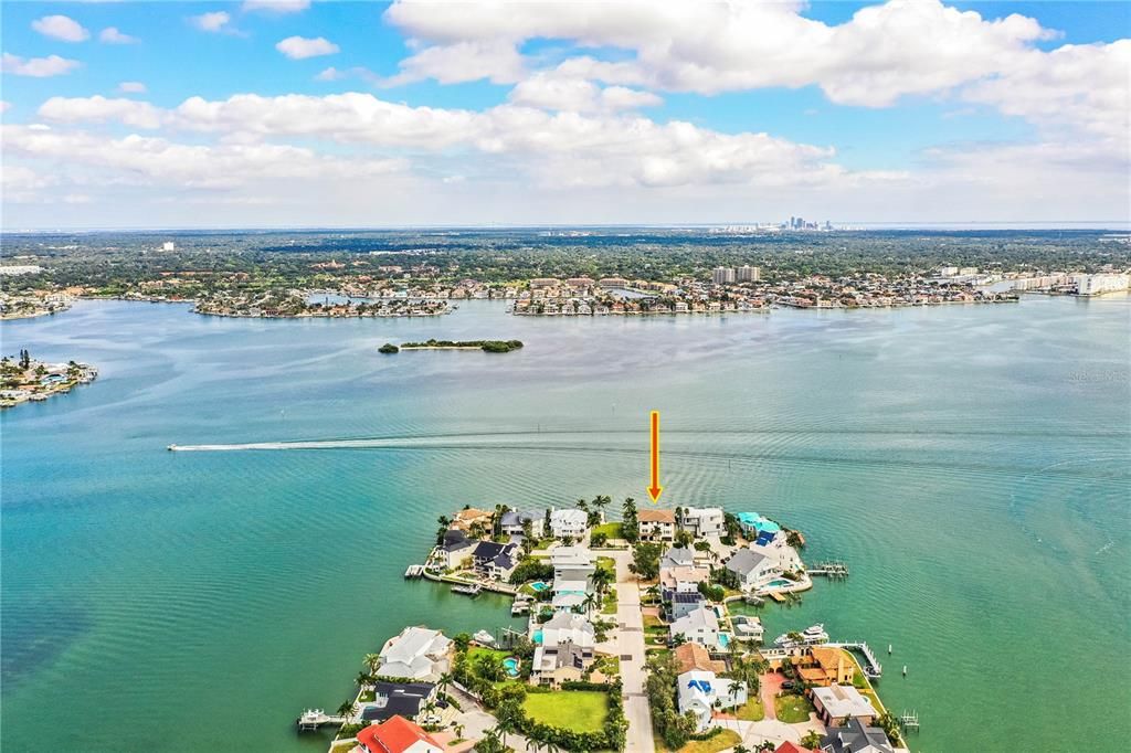 待售: $5,750,000 (4 贝兹, 4 浴室, 5009 平方英尺)