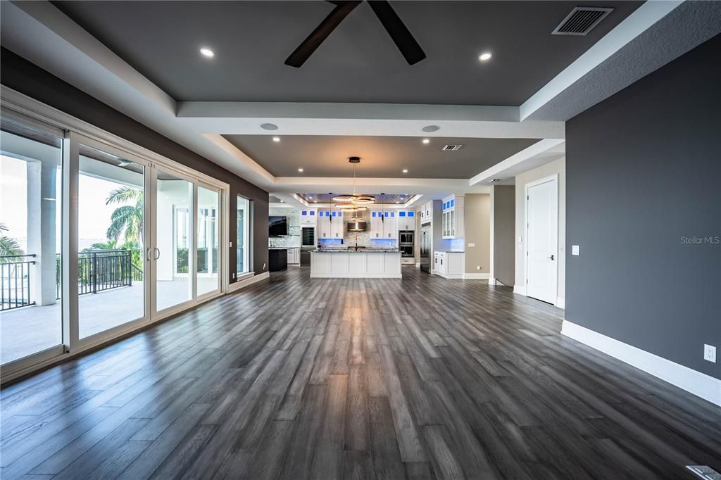 待售: $5,750,000 (4 贝兹, 4 浴室, 5009 平方英尺)