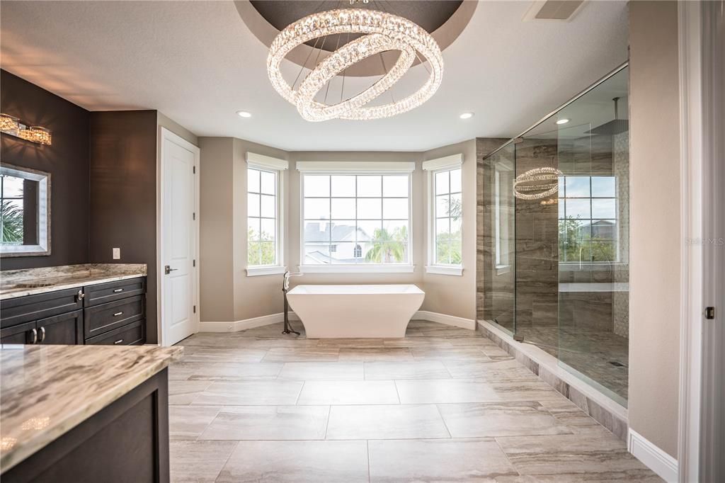 待售: $5,750,000 (4 贝兹, 4 浴室, 5009 平方英尺)