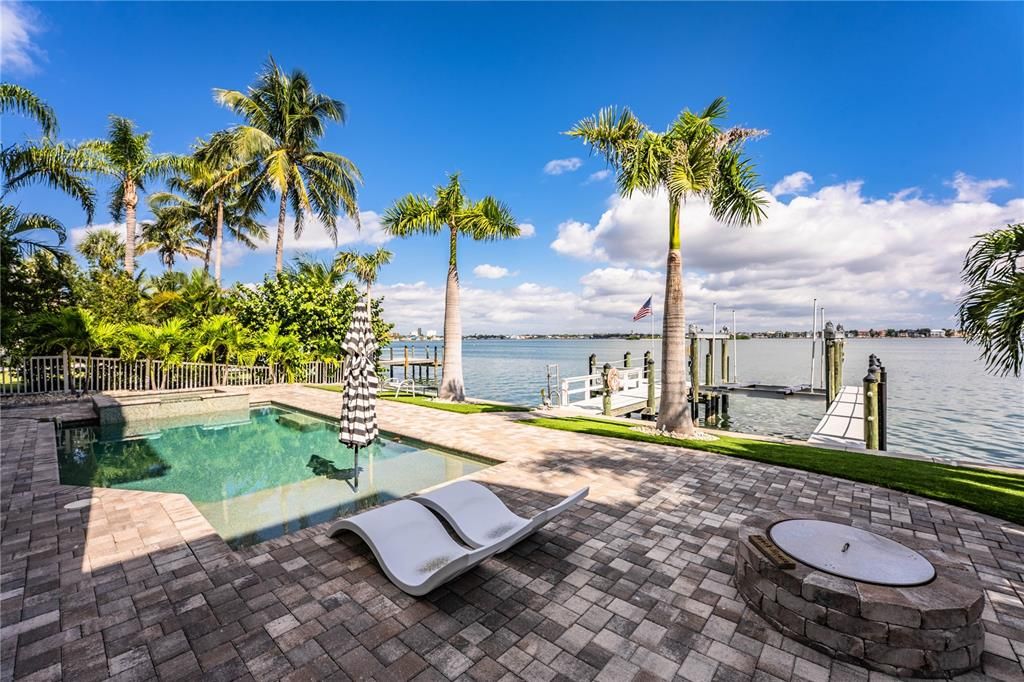 待售: $5,750,000 (4 贝兹, 4 浴室, 5009 平方英尺)