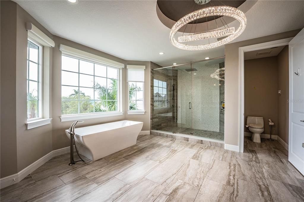 待售: $5,750,000 (4 贝兹, 4 浴室, 5009 平方英尺)