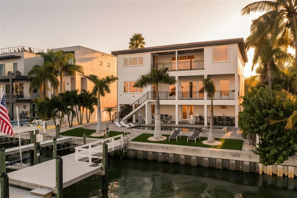 待售: $5,750,000 (4 贝兹, 4 浴室, 5009 平方英尺)