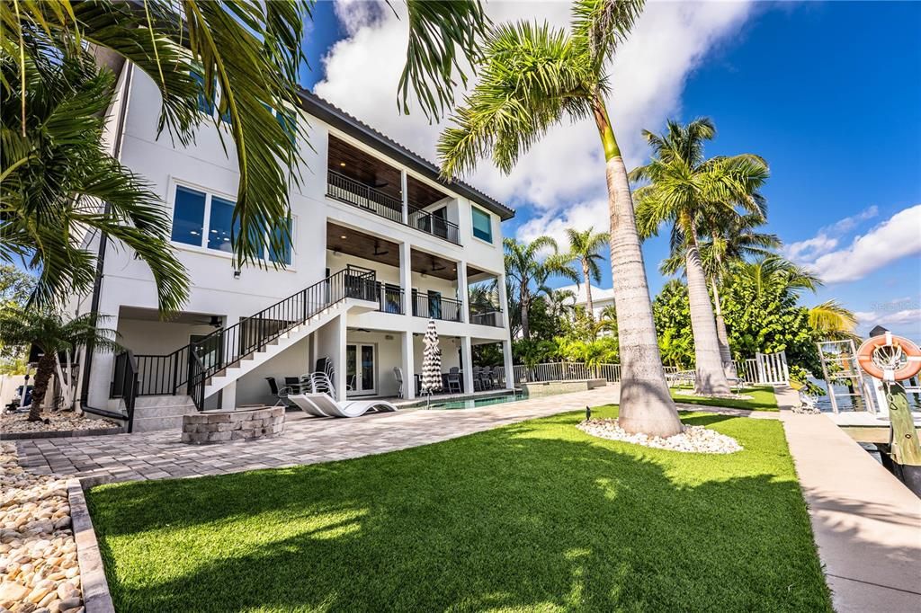 待售: $5,750,000 (4 贝兹, 4 浴室, 5009 平方英尺)