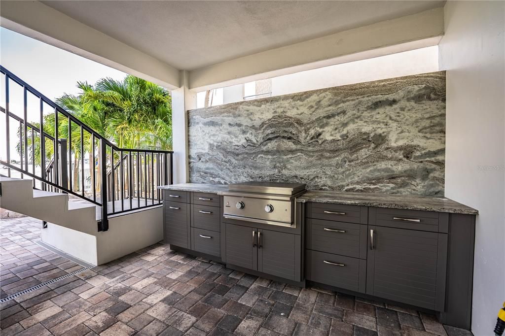 待售: $5,750,000 (4 贝兹, 4 浴室, 5009 平方英尺)