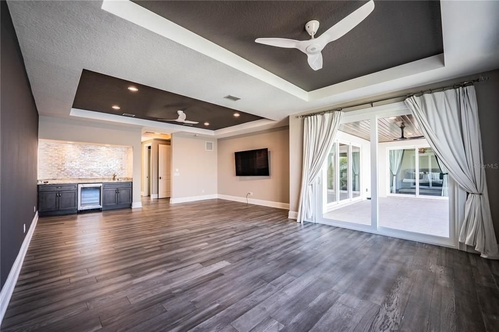 待售: $5,750,000 (4 贝兹, 4 浴室, 5009 平方英尺)