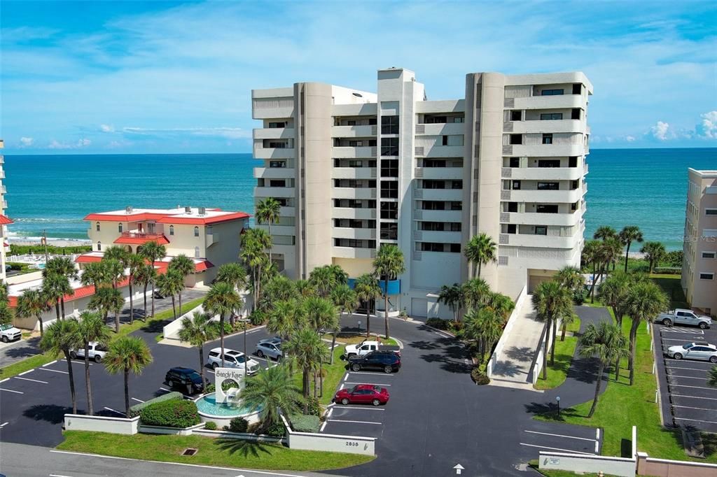 En Venta: $575,000 (2 camas, 2 baños, 1560 Pies cuadrados)