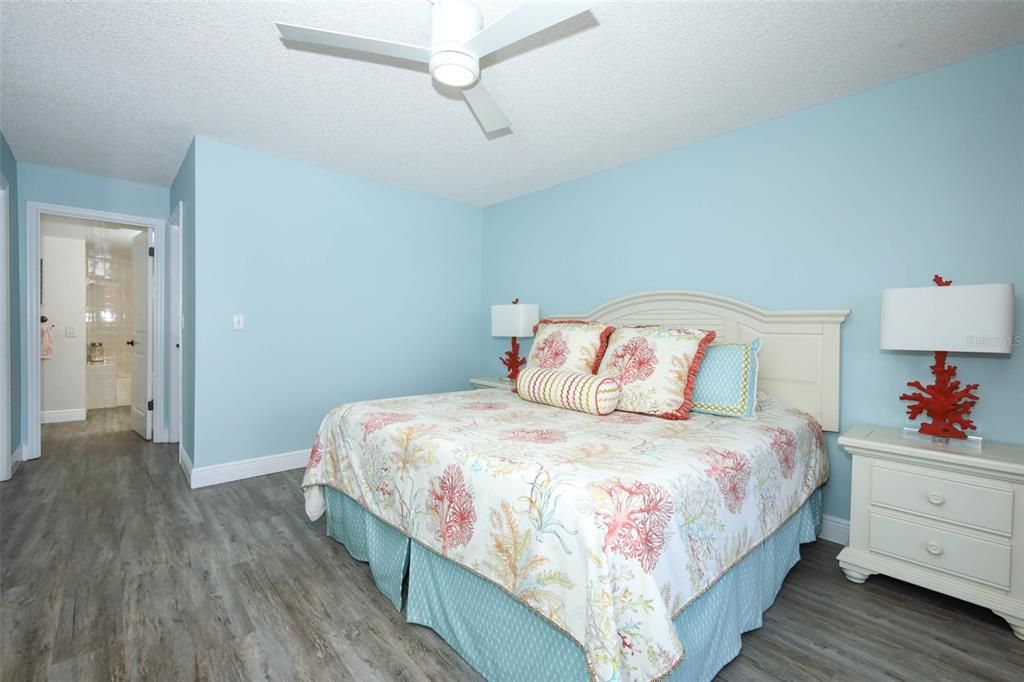 En Venta: $575,000 (2 camas, 2 baños, 1560 Pies cuadrados)