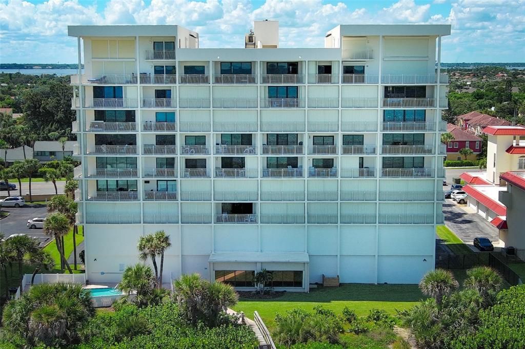 En Venta: $575,000 (2 camas, 2 baños, 1560 Pies cuadrados)