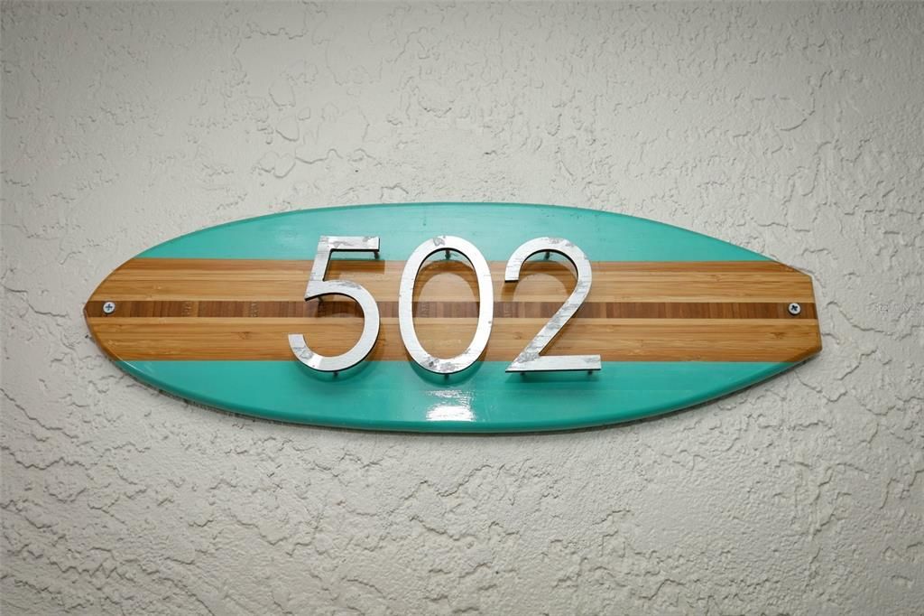 En Venta: $575,000 (2 camas, 2 baños, 1560 Pies cuadrados)