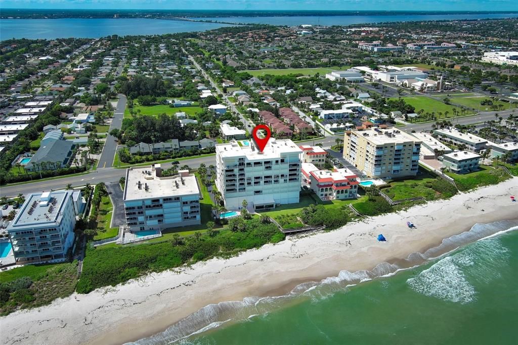 En Venta: $575,000 (2 camas, 2 baños, 1560 Pies cuadrados)