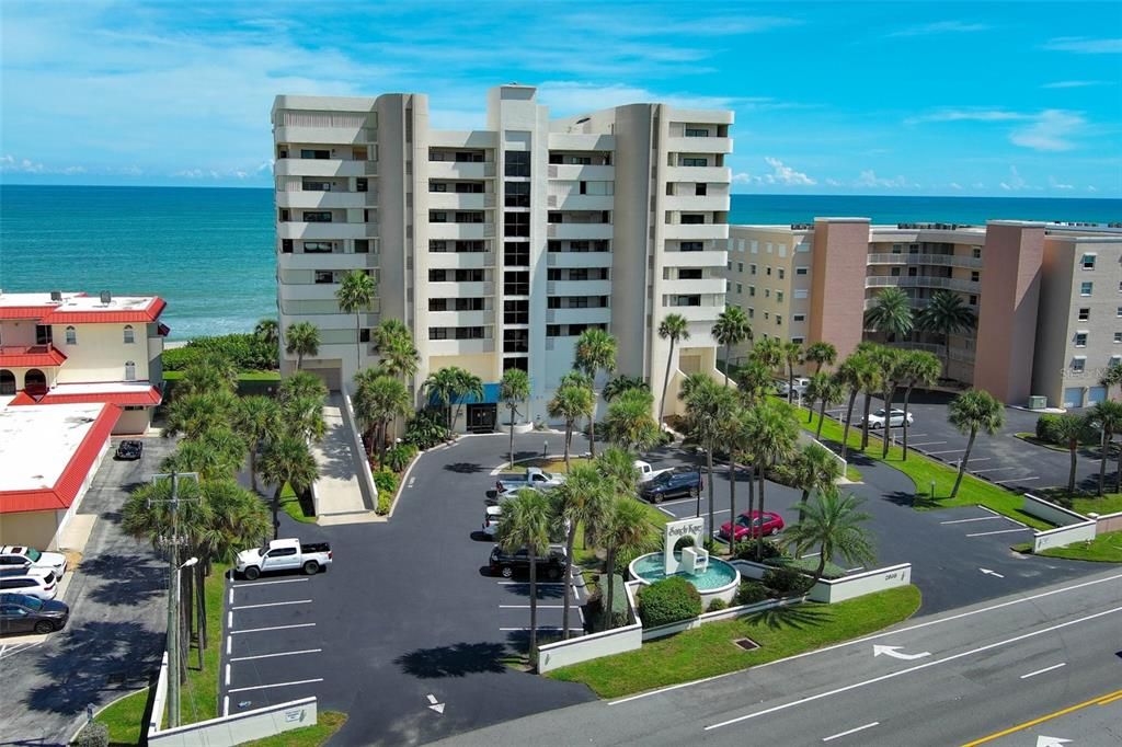 En Venta: $575,000 (2 camas, 2 baños, 1560 Pies cuadrados)