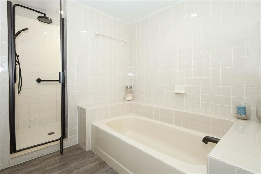 En Venta: $575,000 (2 camas, 2 baños, 1560 Pies cuadrados)