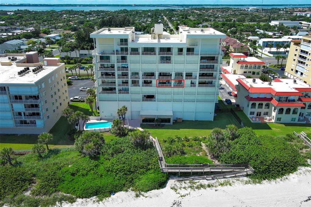 En Venta: $575,000 (2 camas, 2 baños, 1560 Pies cuadrados)