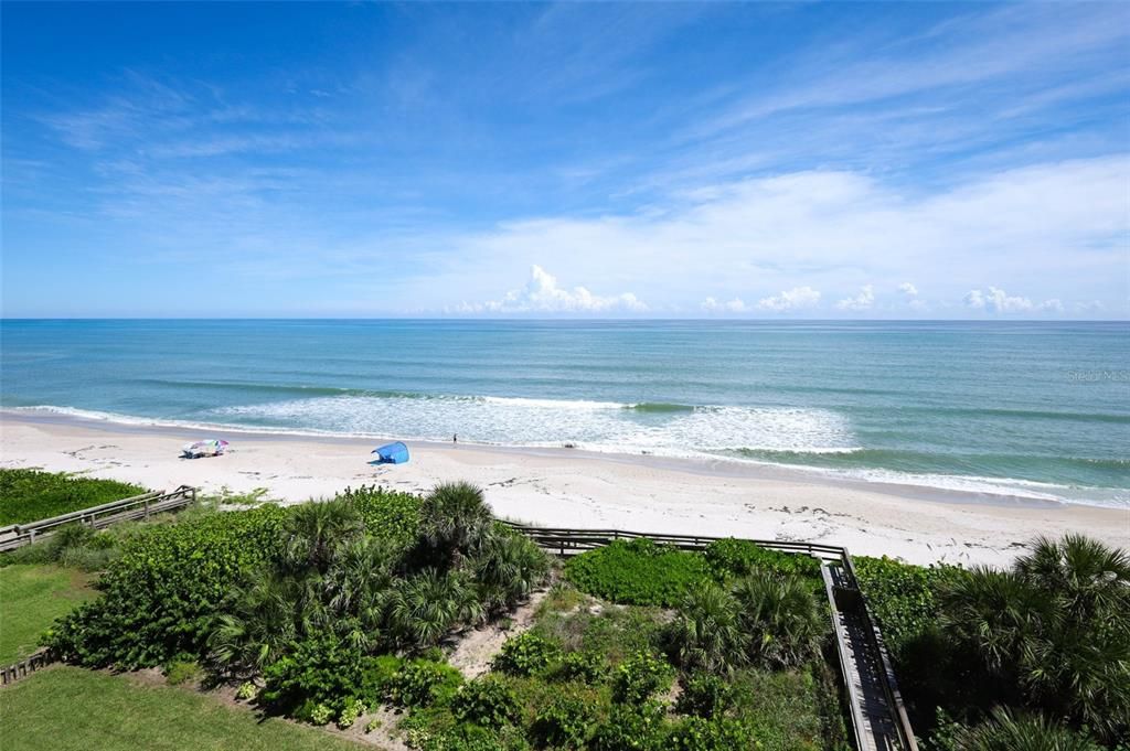 En Venta: $575,000 (2 camas, 2 baños, 1560 Pies cuadrados)