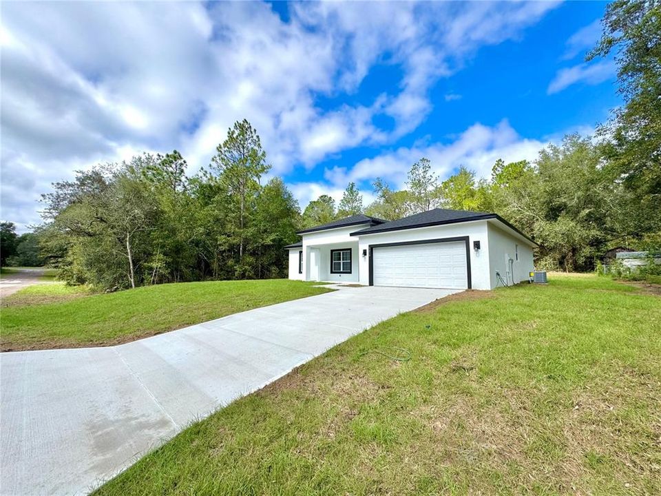 На продажу: $274,990 (3 спален, 2 ванн, 1529 Квадратных фут)