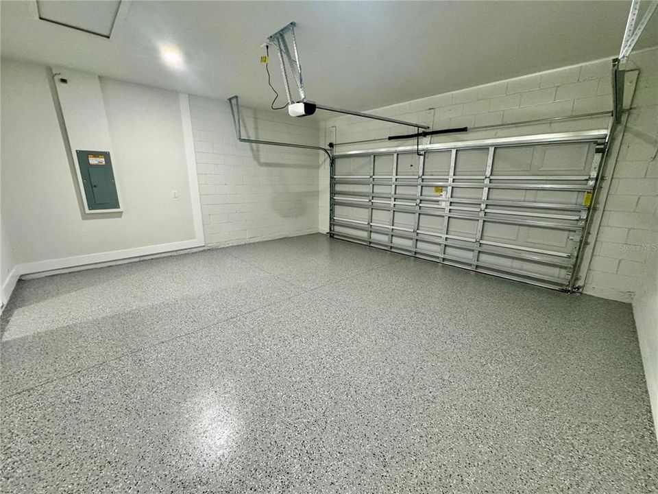 На продажу: $274,990 (3 спален, 2 ванн, 1529 Квадратных фут)