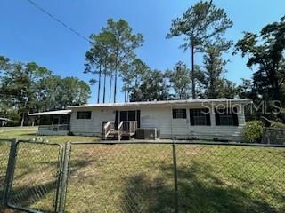 Active With Contract: $156,000 (3 beds, 2 baths, 1226 Square Feet)
