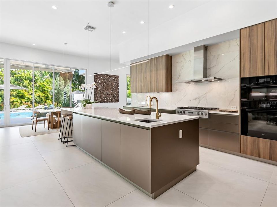 Active With Contract: $3,490,000 (4 beds, 3 baths, 3155 Square Feet)