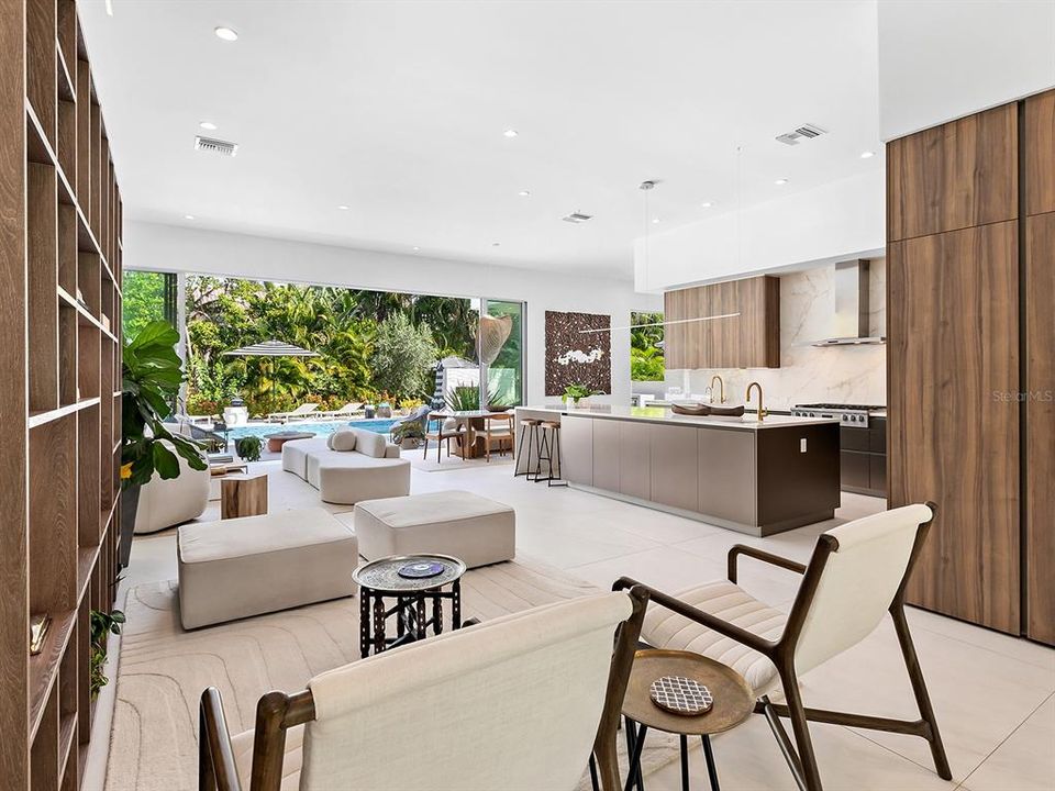 Active With Contract: $3,490,000 (4 beds, 3 baths, 3155 Square Feet)