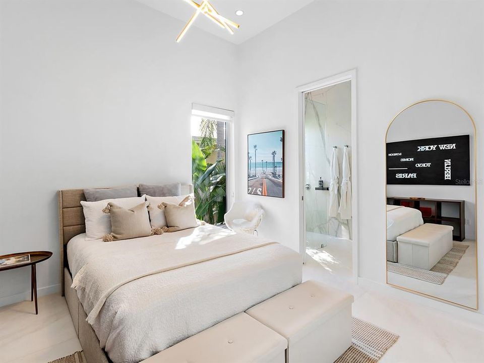 Active With Contract: $3,490,000 (4 beds, 3 baths, 3155 Square Feet)