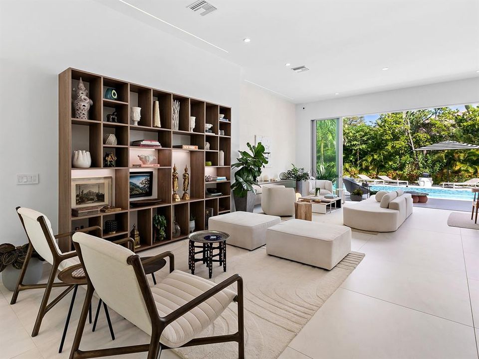 Active With Contract: $3,490,000 (4 beds, 3 baths, 3155 Square Feet)