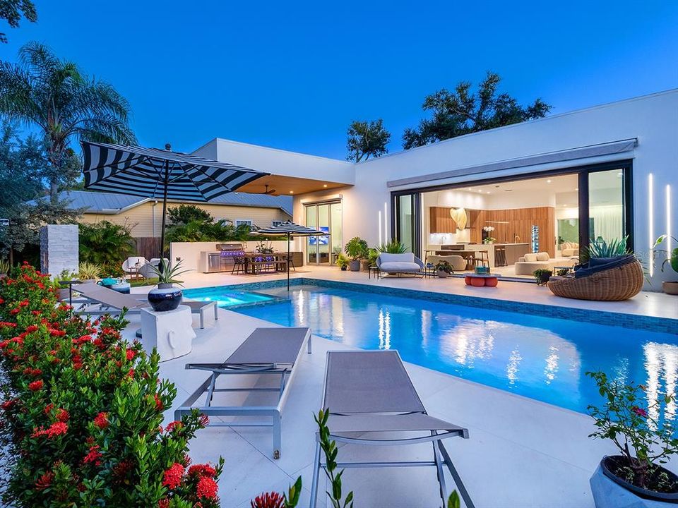 Active With Contract: $3,490,000 (4 beds, 3 baths, 3155 Square Feet)