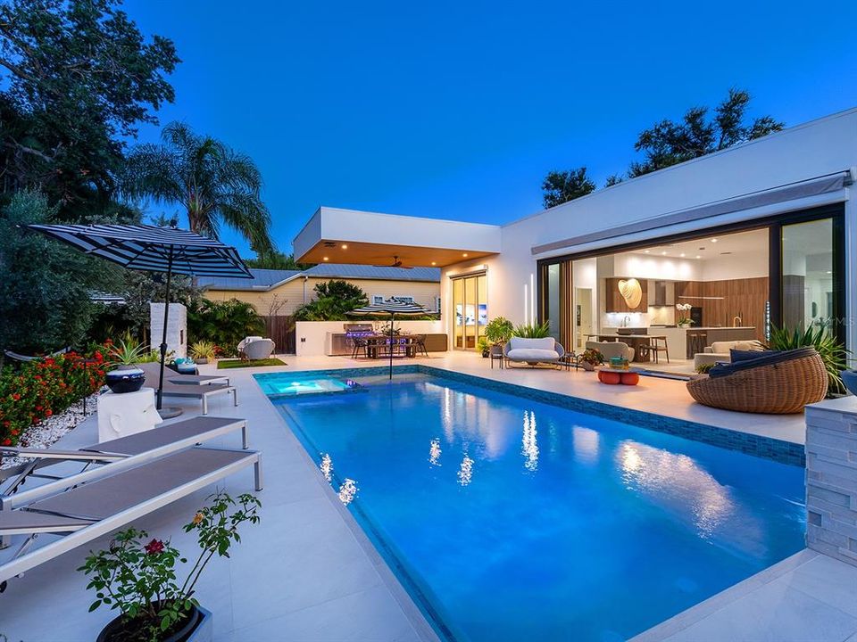 Active With Contract: $3,490,000 (4 beds, 3 baths, 3155 Square Feet)