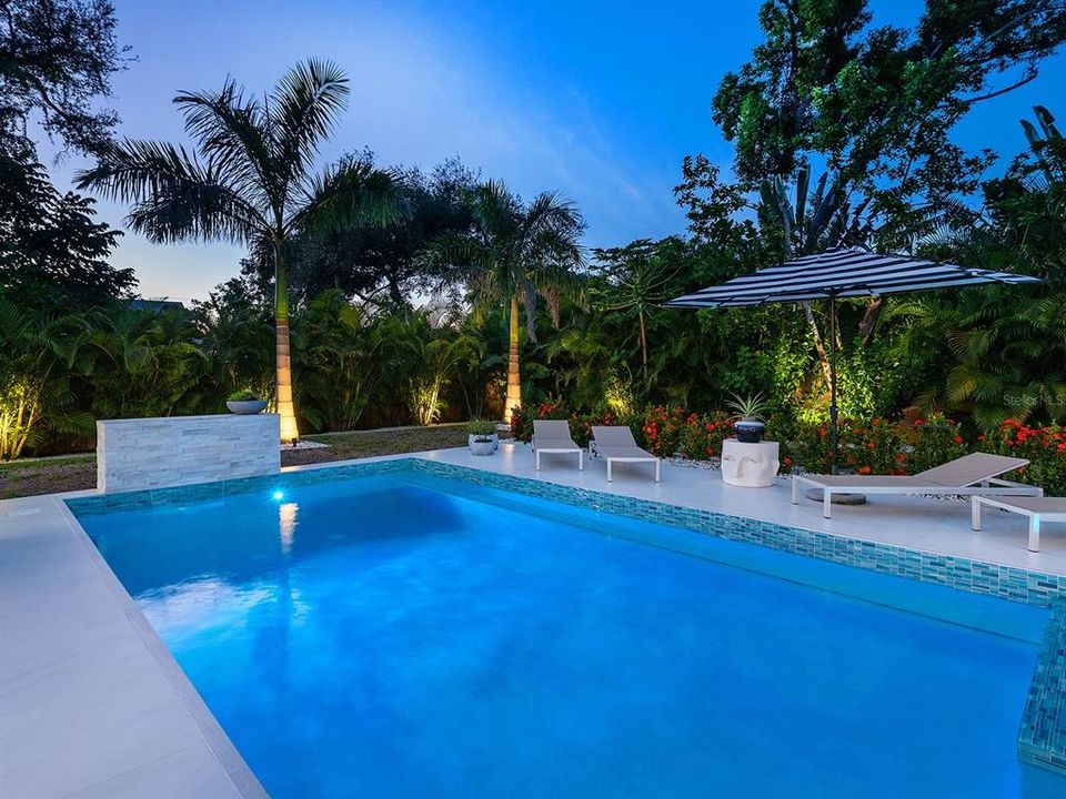 Active With Contract: $3,490,000 (4 beds, 3 baths, 3155 Square Feet)