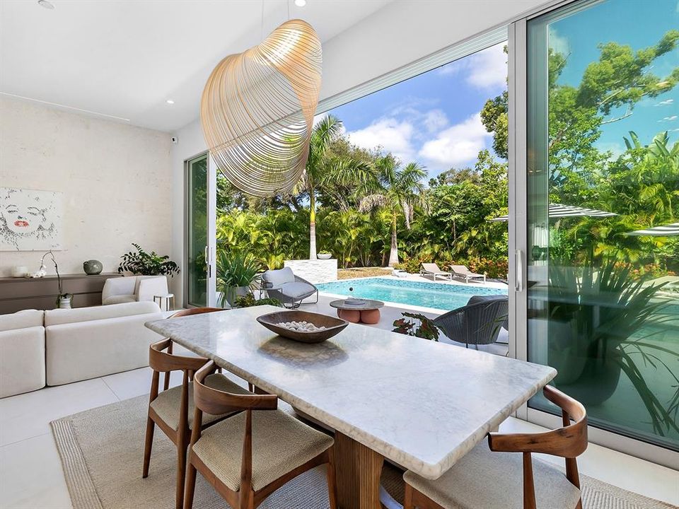 Active With Contract: $3,490,000 (4 beds, 3 baths, 3155 Square Feet)