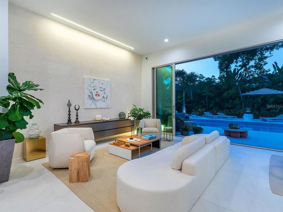 Active With Contract: $3,490,000 (4 beds, 3 baths, 3155 Square Feet)