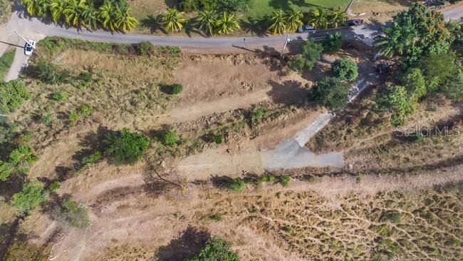 待售: $329,000 (0.30 acres)