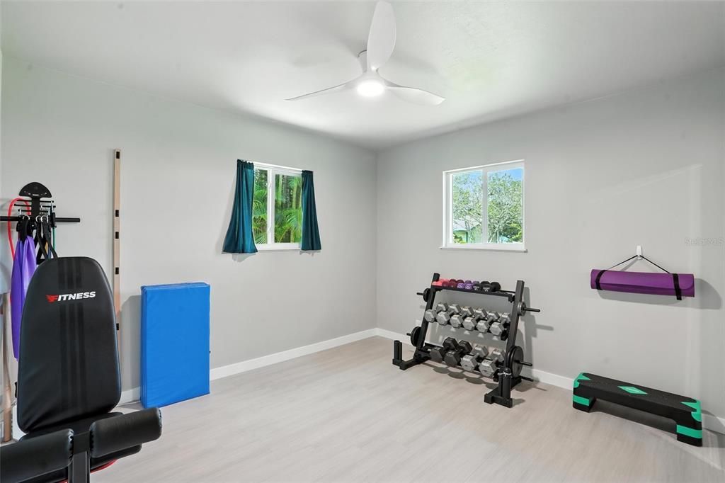 For Sale: $425,000 (3 beds, 2 baths, 1380 Square Feet)