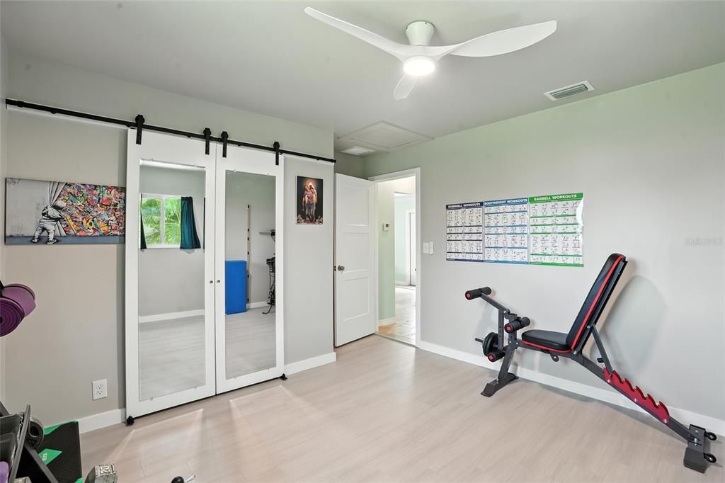 For Sale: $425,000 (3 beds, 2 baths, 1380 Square Feet)