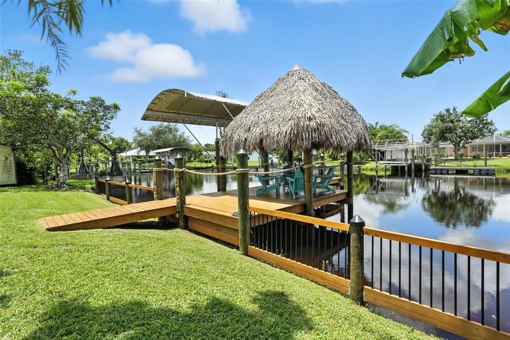 For Sale: $425,000 (3 beds, 2 baths, 1380 Square Feet)